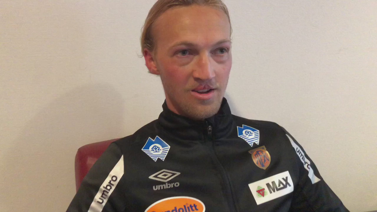 174CA717-7DA2-4941-AE11-EB700A6D7FCB.MOV